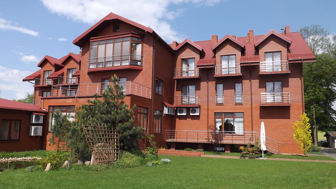 Hotel Pod Debami Тереспол Екстериор снимка
